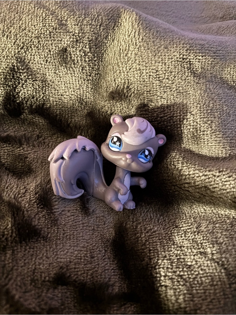 Littlest Pet Shop Lavender & White Squirrel Figurine